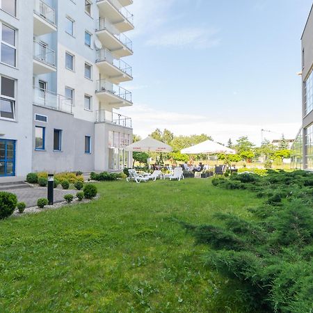 Apartamenty Prywatne W Hotelu Przy Plazy Diva كولوبرزيغ المظهر الخارجي الصورة