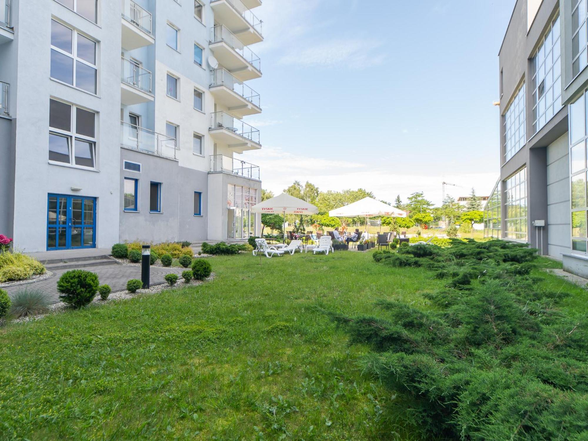 Apartamenty Prywatne W Hotelu Przy Plazy Diva كولوبرزيغ المظهر الخارجي الصورة