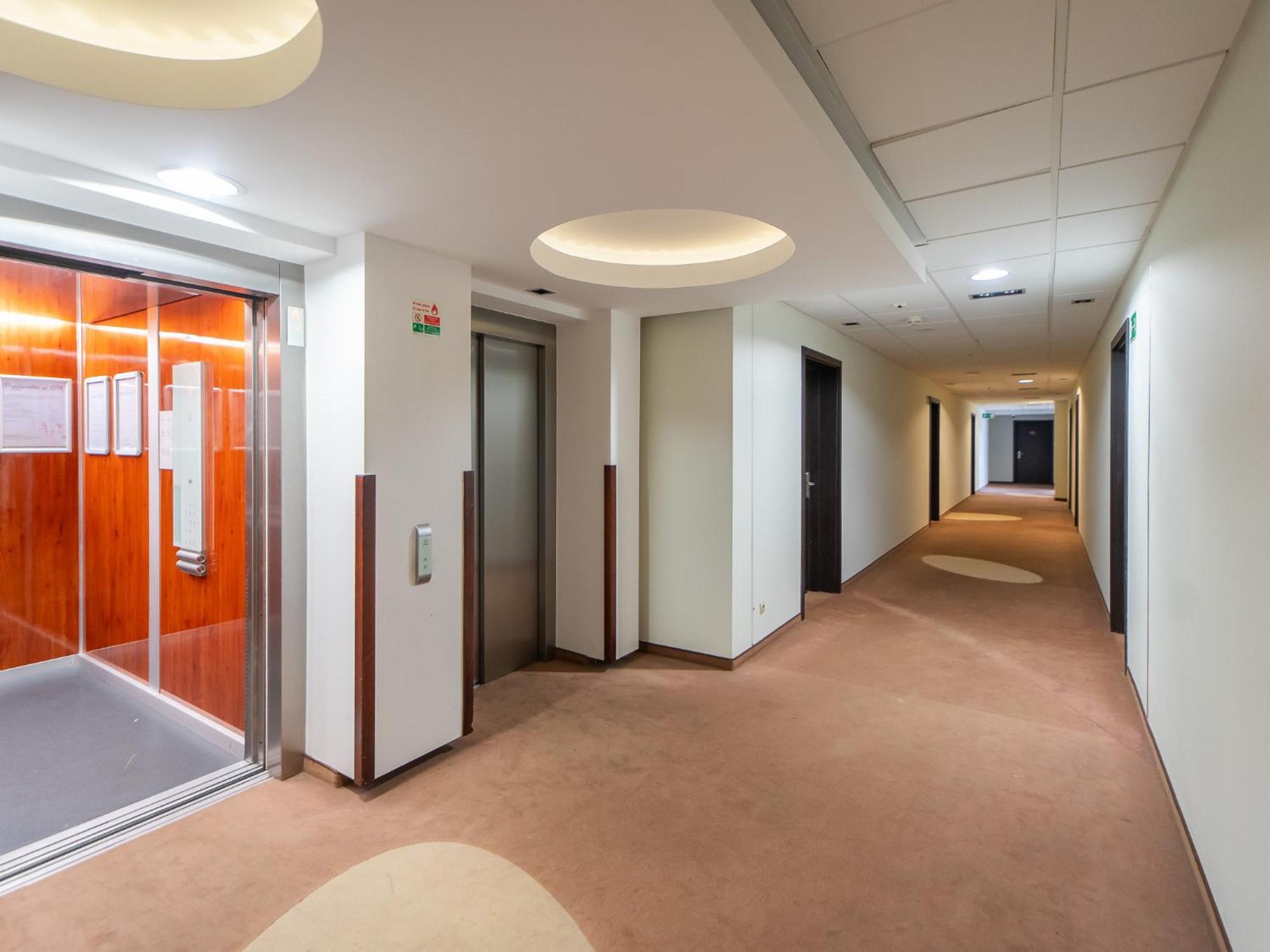 Apartamenty Prywatne W Hotelu Przy Plazy Diva كولوبرزيغ المظهر الخارجي الصورة